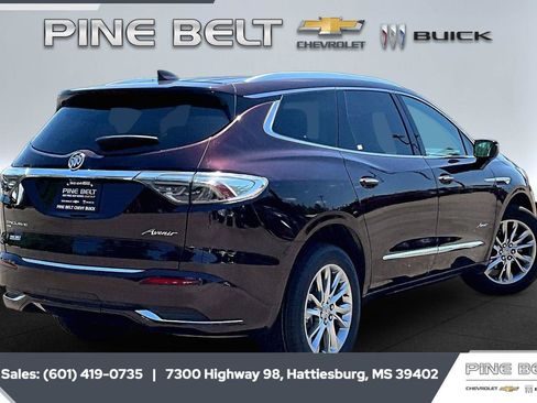 Used 2023 Buick Enclave Avenir w/ Avenir Technology Package AWD/4WD image 12