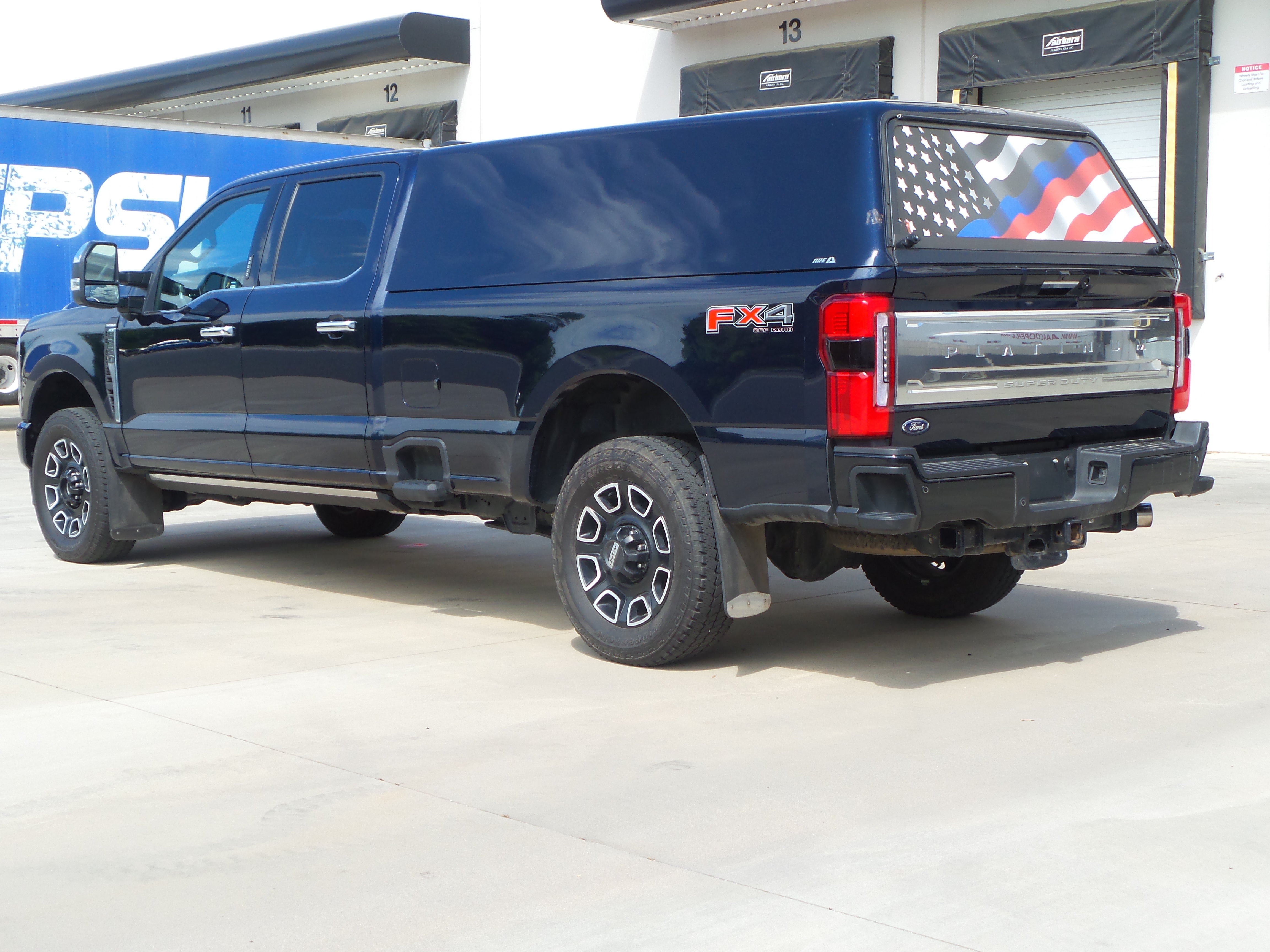 Used 2024 Ford F350 Platinum w/ FX4 Off-Road Package AWD/4WD image 5