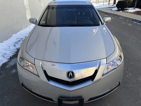 Used 2010 Acura TL w/Tech w/18 In. Wheels 4dr Sed image 9