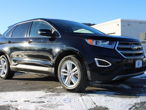 Used 2018 Ford Escape SE image 3
