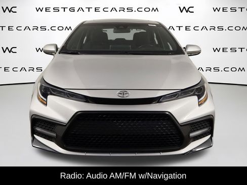 Used 2020 Toyota Corolla SE image 2