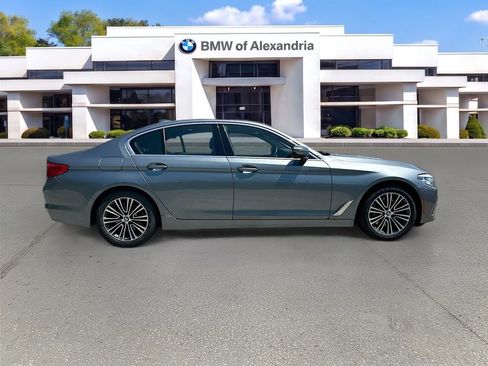 Used 2019 BMW 530i xDrive w/ Convenience Package AWD/4WD image 8