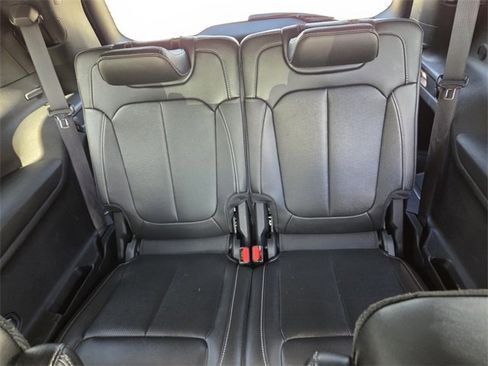 Used 2024 Jeep Grand Cherokee L Limited w/ Luxury Tech Group II image 14