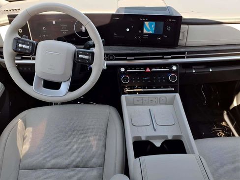 Certified 2024 Hyundai Santa Fe Limited image 11