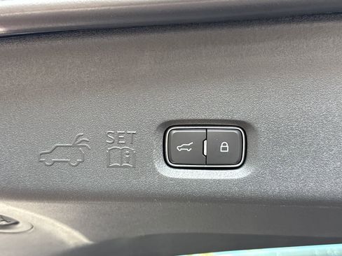 New 2026 Ford Expedition Max Platinum image 21