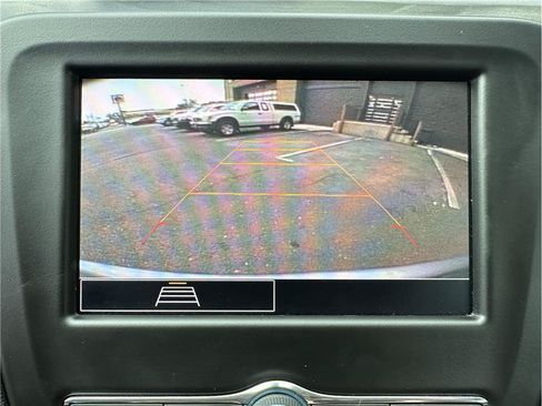 Used 2024 Chevrolet Equinox LT AWD/4WD image 21