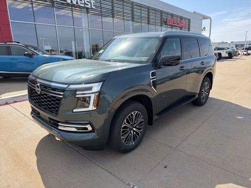 New 2026 Nissan Armada SL w/ Captain's Chari Seat Package RWD image 1