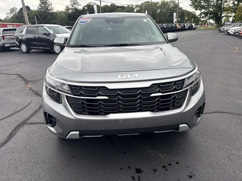 Used 2024 Kia Seltos LX AWD/4WD image 11