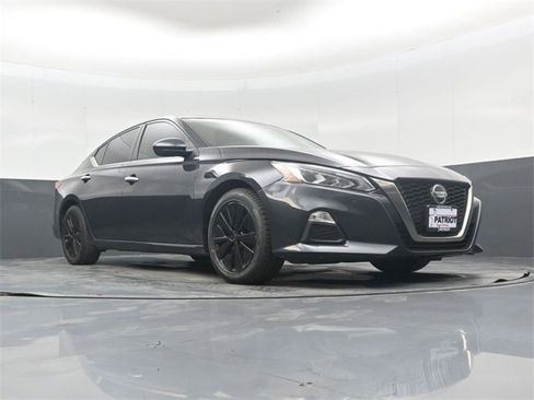 Used 2021 Nissan Altima 2.5 SV image 45