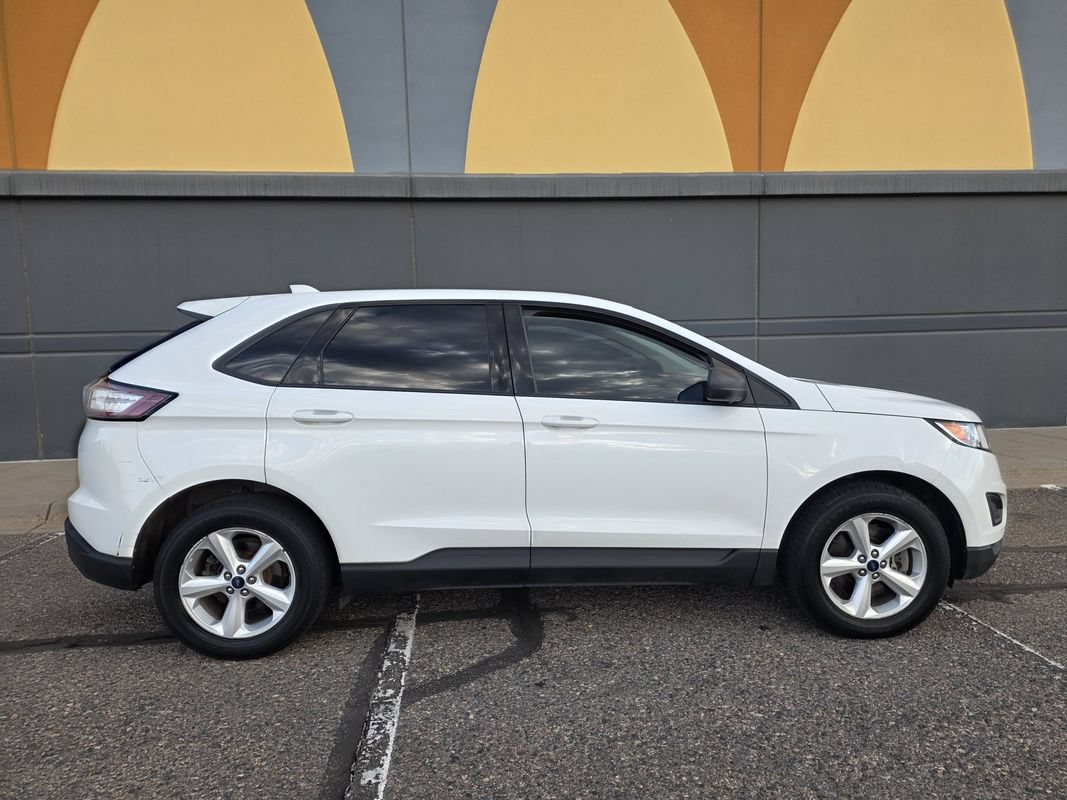 Used 2015 Ford Edge SE AWD/4WD image 10