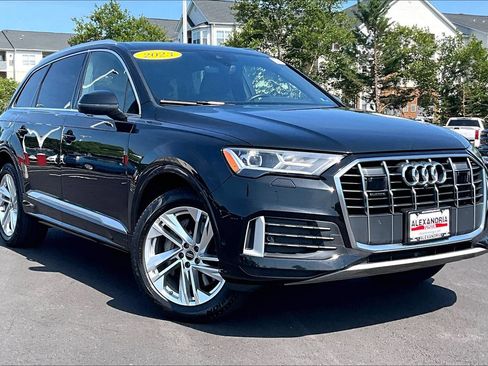 Used 2023 Audi Q7 2.0T Premium w/ Convenience Package AWD/4WD image 2