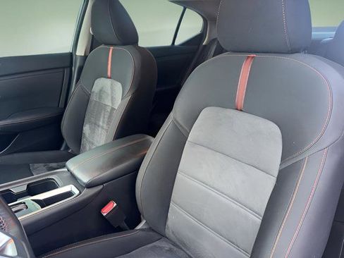 Used 2024 Nissan Sentra SR image 18