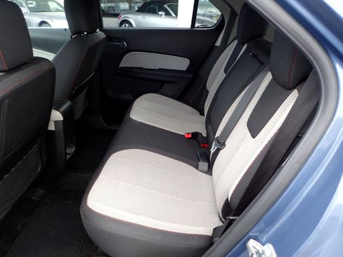 Used 2011 Chevrolet Equinox LT image 11