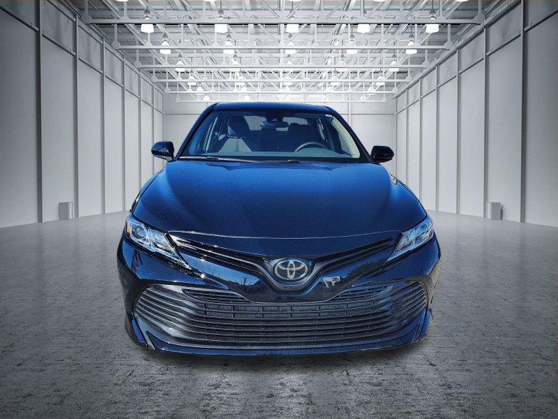 Used 2020 Toyota Camry LE FWD image 2