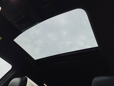 Used 2018 Ford F150 Raptor w/ Equipment Group 802A Luxury image 29