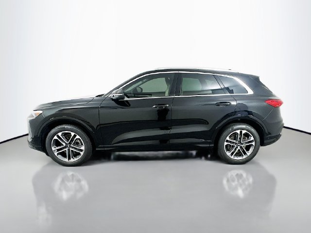 Used 2025 Audi Q5 Prestige AWD/4WD image 8