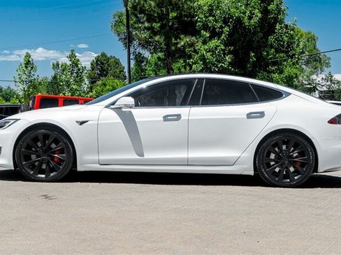 Used 2020 Tesla Model S Performance AWD/4WD image 3