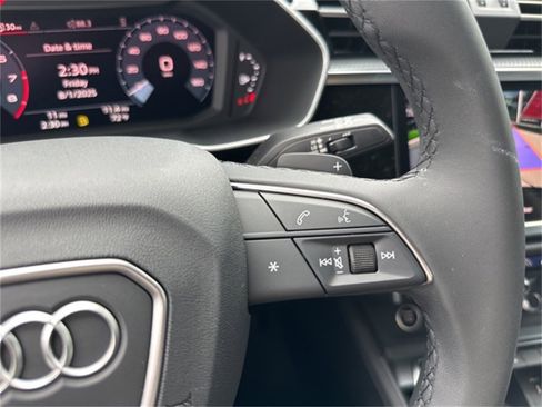 New 2025 Audi Q3 2.0T Premium image 16