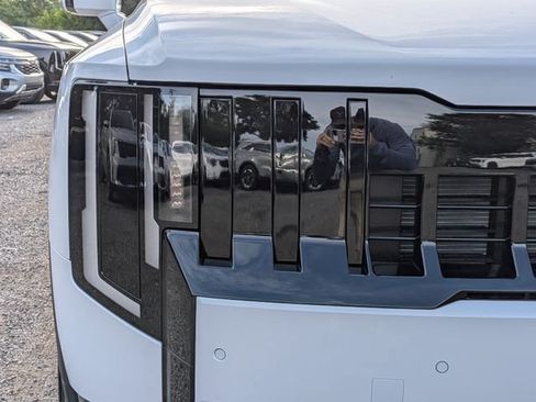 New 2027 Kia Telluride EX FWD image 10