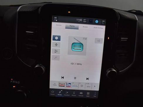 New 2026 RAM 1500 4x4 Crew Cab image 21