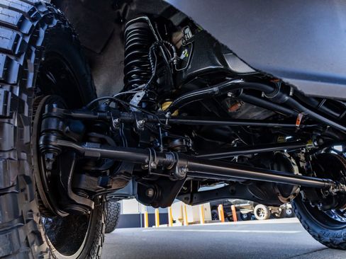 Used 2025 Ford F450 Platinum w/ FX4 Off-Road Package image 14