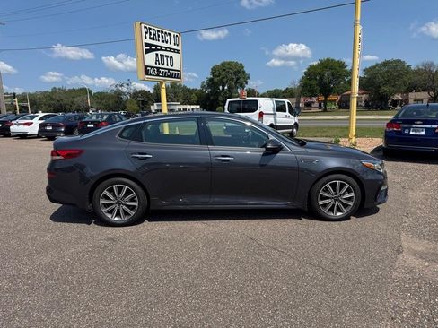 Used 2019 Kia Optima EX w/ EX Premium Package FWD image 3