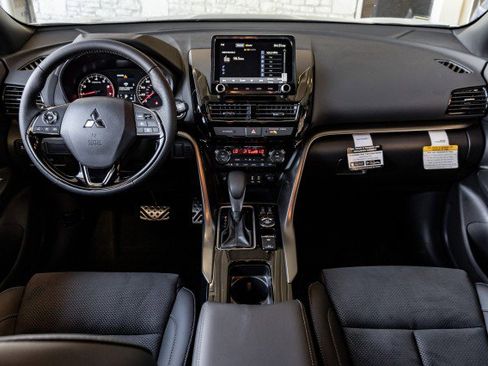 New 2025 Mitsubishi Eclipse Cross Black Edition image 22