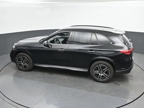 Used 2024 Mercedes-Benz GLC 300 4MATIC image 35