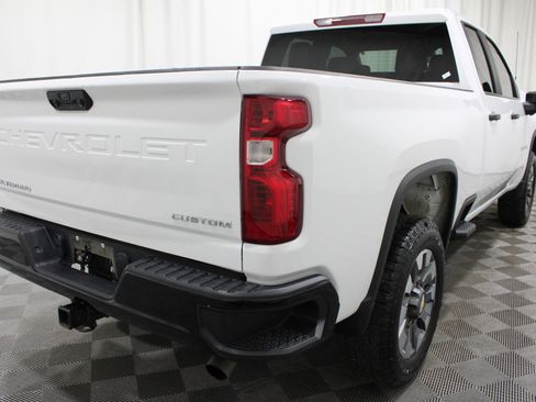 Used 2025 Chevrolet Silverado 2500 Custom w/ Custom Convenience Package AWD/4WD image 29
