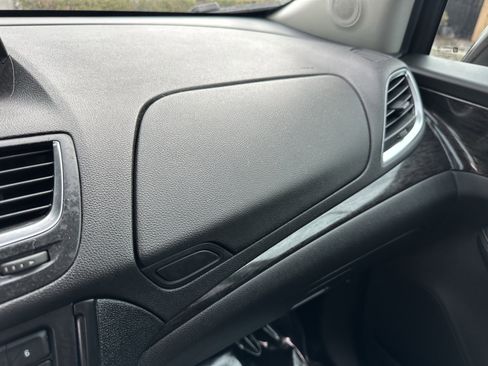 Used 2016 Buick Encore Sport Touring image 35