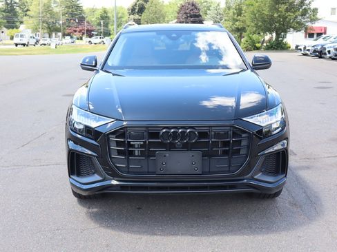Used 2023 Audi Q8 Premium Plus w/ Premium Plus Package AWD/4WD image 2