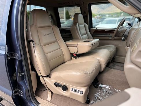 Used 2004 Ford F350 Lariat image 20