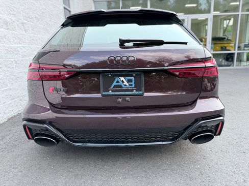 Used 2024 Audi RS 6 performance AWD/4WD image 30