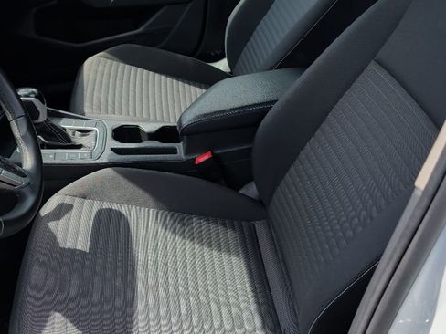 Used 2024 Volkswagen Jetta S FWD image 6