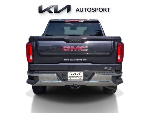 Used 2025 GMC Sierra 1500 SLT RWD image 9