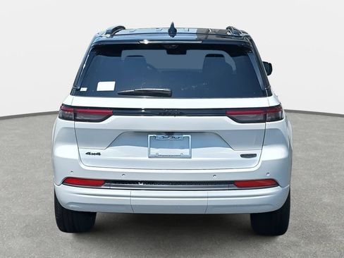 New 2026 Jeep Grand Cherokee Summit AWD/4WD image 6