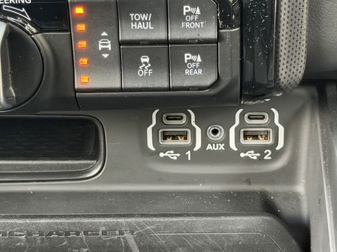 Used 2022 RAM 1500 Limited AWD/4WD image 28