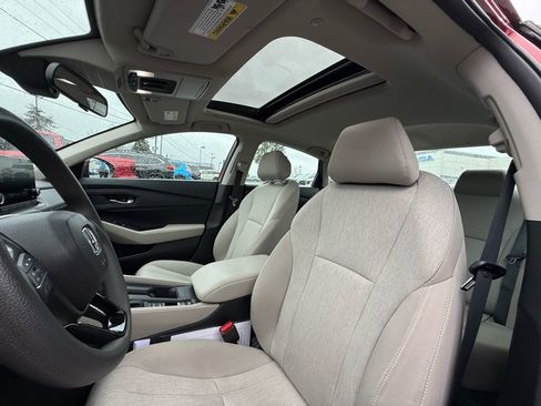 Used 2024 Honda Accord EX image 31