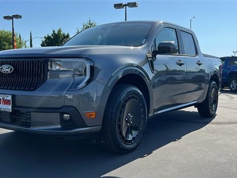 New 2025 Ford Maverick Lobo image 9