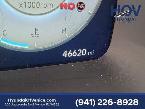 Used 2024 Hyundai Palisade Limited FWD image 22