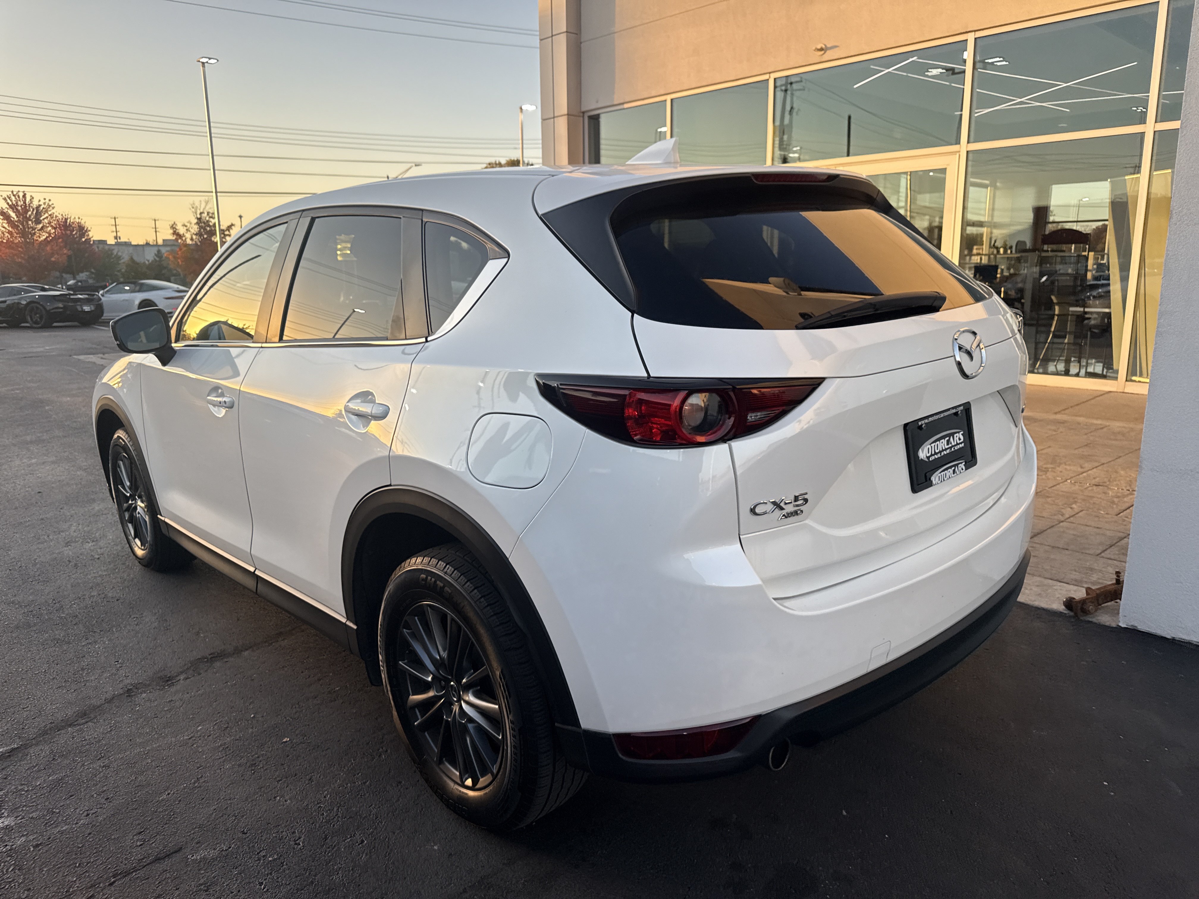 Used 2020 MAZDA CX-5 Touring AWD/4WD image 3