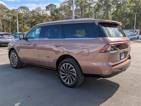 New 2025 Lincoln Navigator Black Label image 6