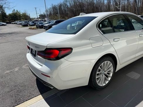 Certified 2023 BMW 530i xDrive w/ Convenience Package image 6