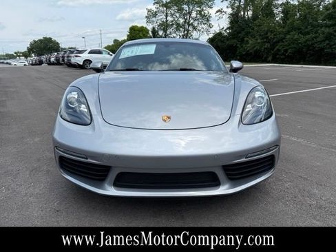 Used 2019 Porsche 718 Cayman RWD image 2