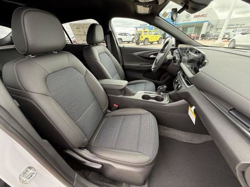 New 2026 Buick Envista Preferred FWD image 31