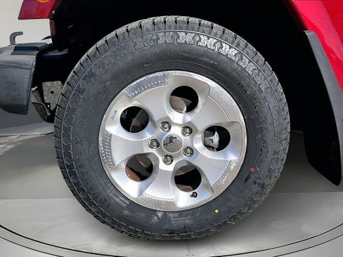 Used 2013 Jeep Wrangler Unlimited Sahara w/ Trailer Tow Group image 28