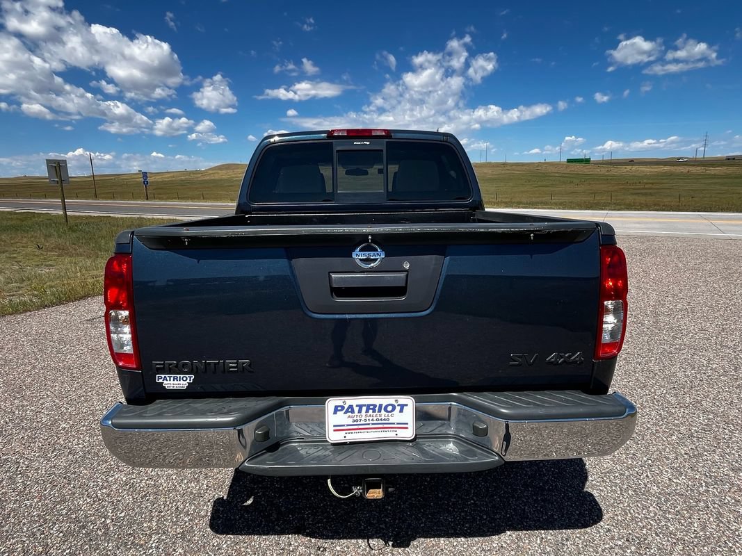 Used 2018 Nissan Frontier SV AWD/4WD image 4