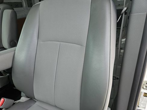 Used 2020 Nissan NV 3500 S RWD image 16