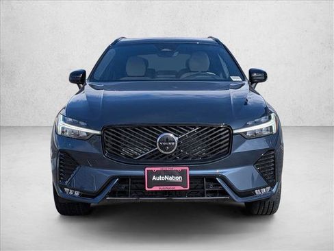 New 2026 Volvo XC60 B5 Plus w/ Protection Package Premier image 6