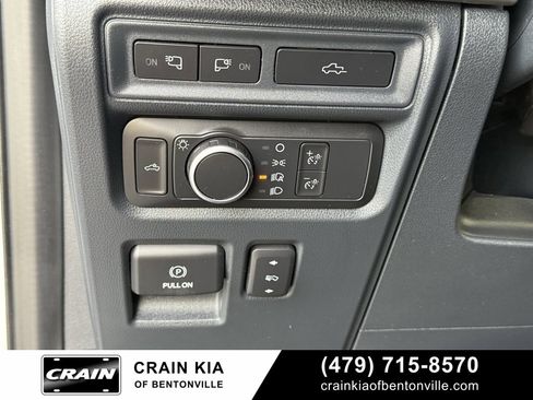 Used 2022 Ford F150 Raptor w/ Convenience Package image 13